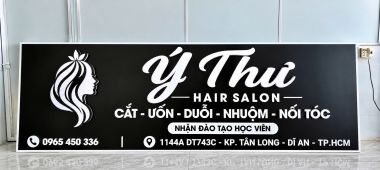 Bảng Hiệu Ý Thư Hair Salon: Thiết Kế Hiện Đại Với Logo Phát Sáng Ấn Tượng