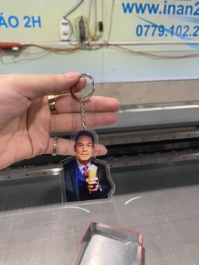 Làm móc khoá Mica