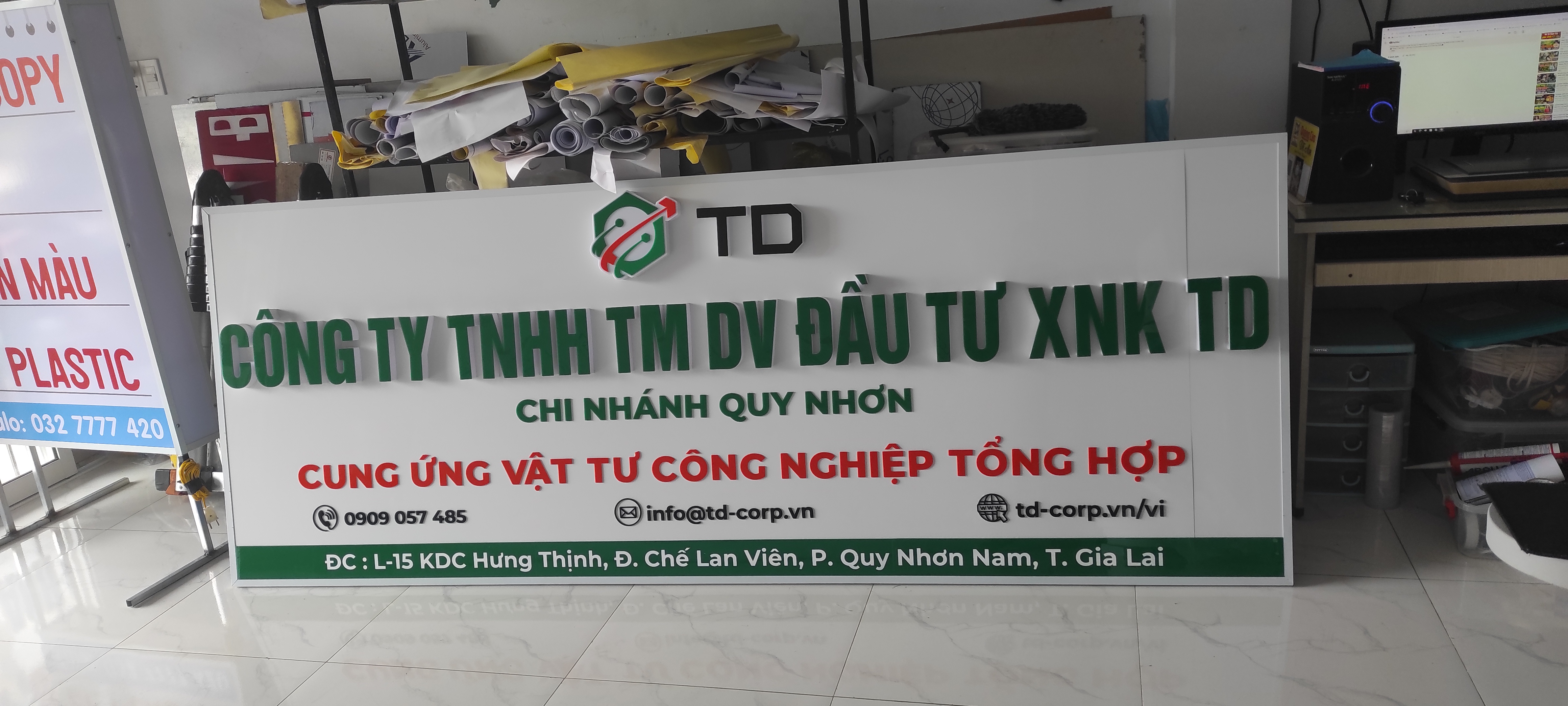 Bảng Hiệu Công Ty